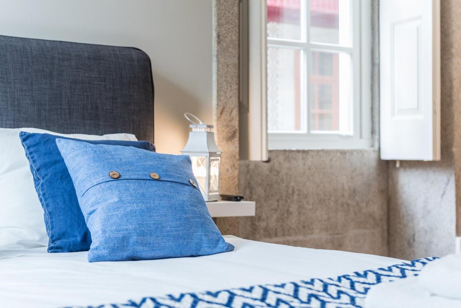 Appartamento Guestready - Chic Retreat In The Heart Of Oporto Esterno foto