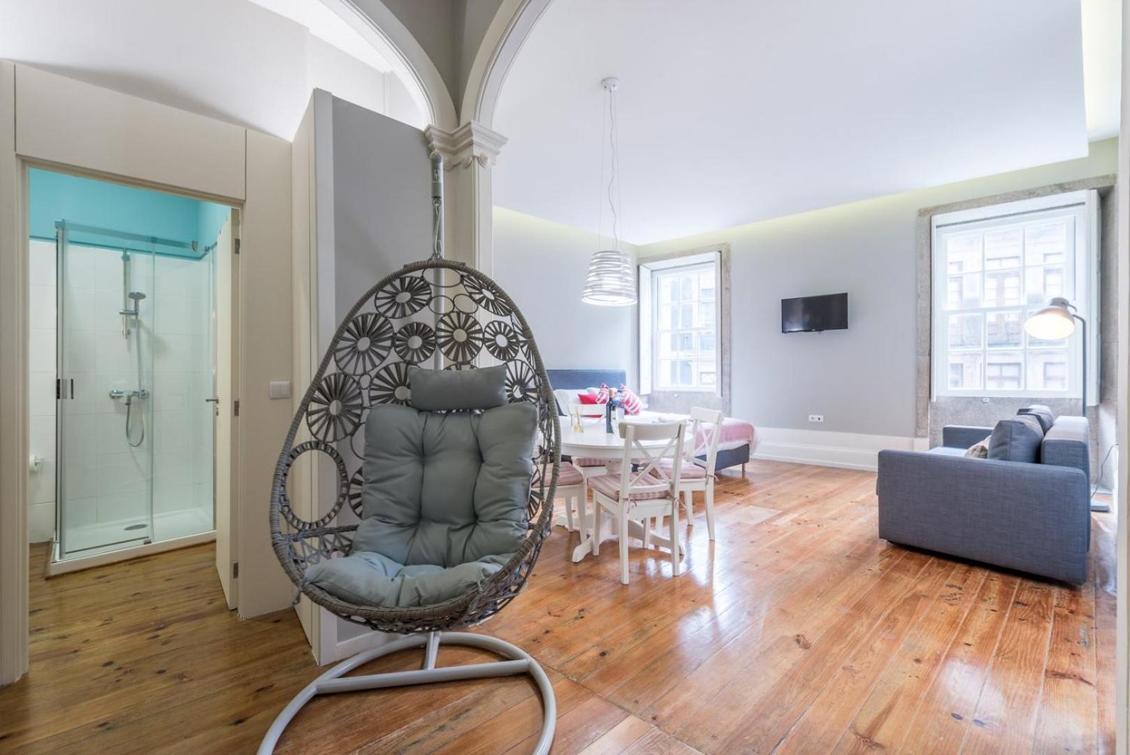 Appartamento Guestready - Chic Retreat In The Heart Of Oporto Esterno foto