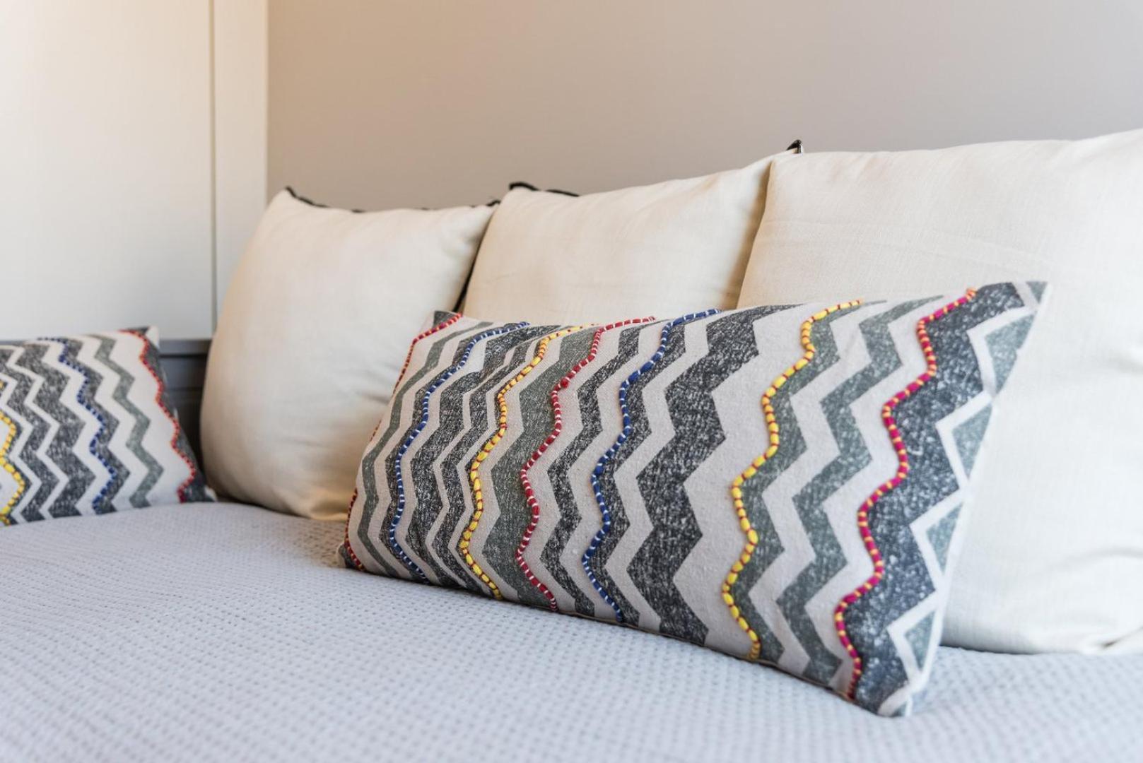 Appartamento Guestready - Chic Retreat In The Heart Of Oporto Esterno foto