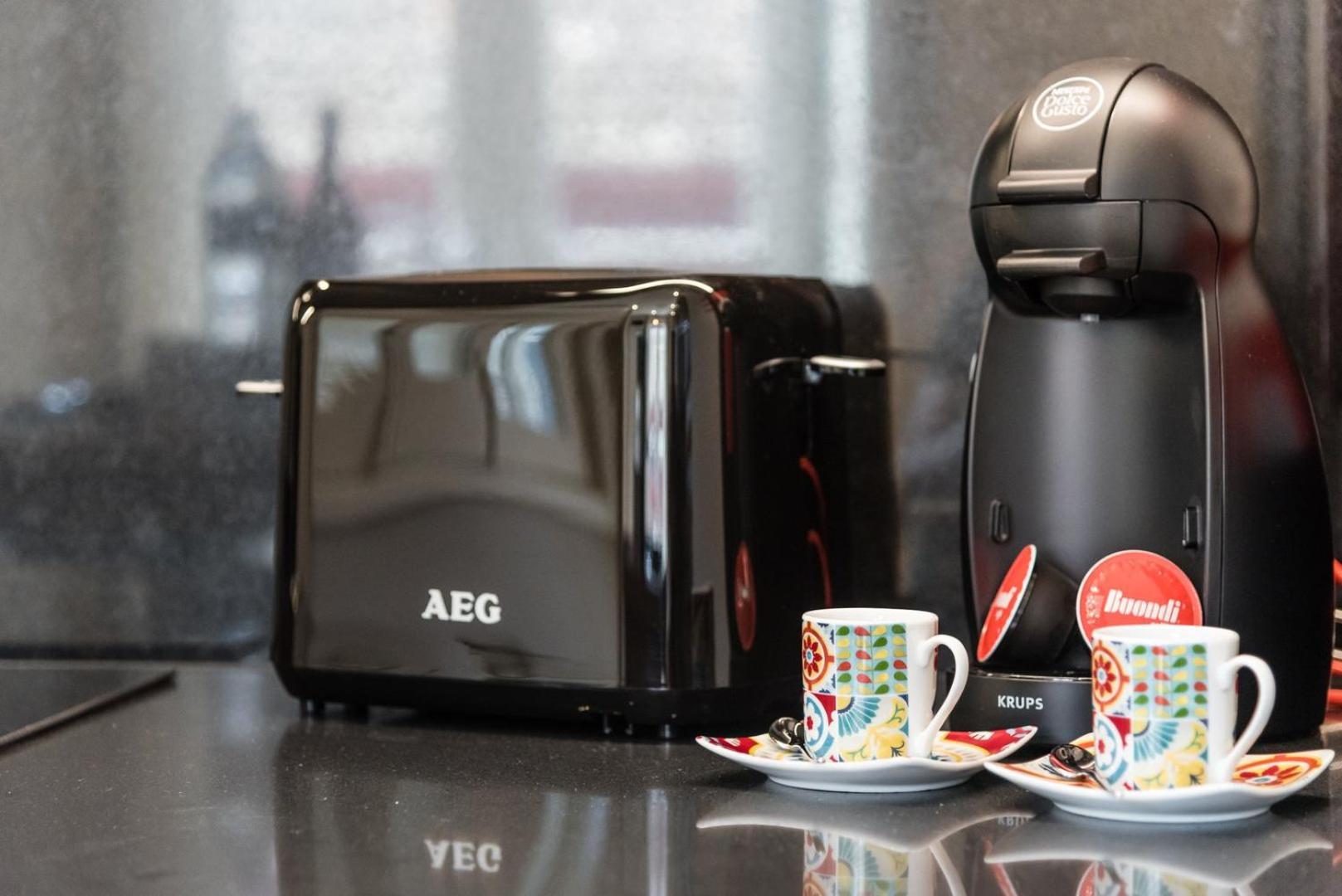 Appartamento Guestready - Chic Retreat In The Heart Of Oporto Esterno foto