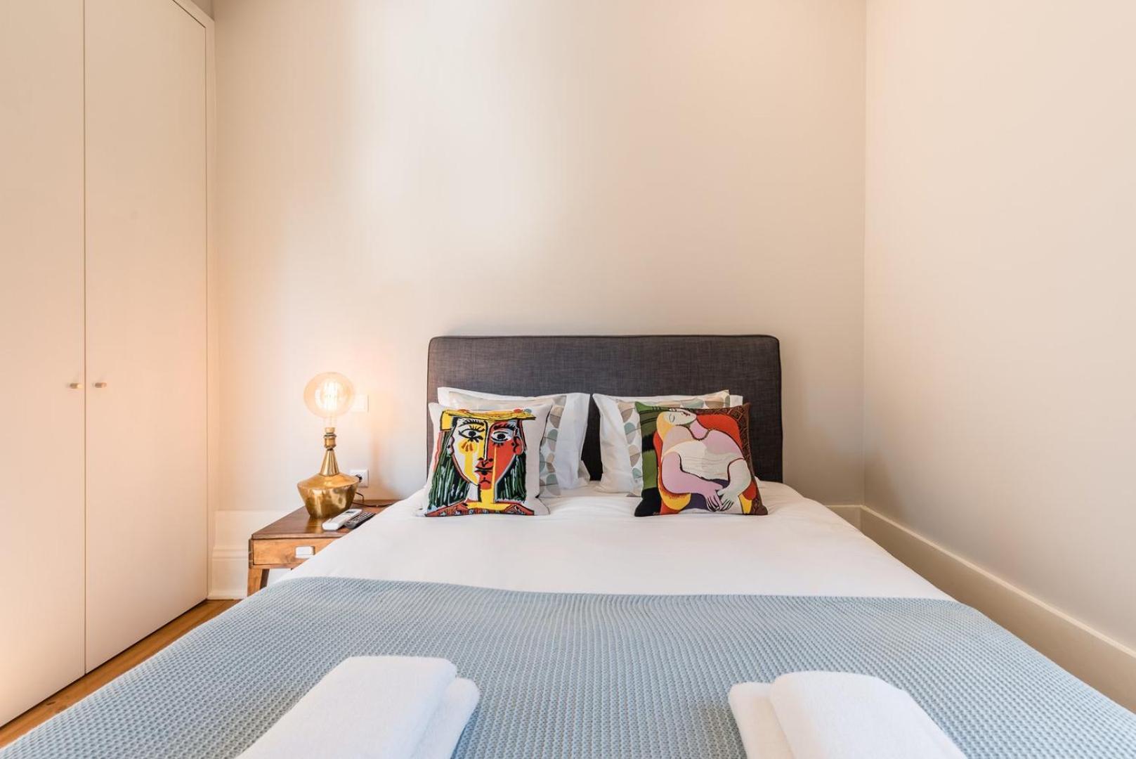 Appartamento Guestready - Chic Retreat In The Heart Of Oporto Esterno foto
